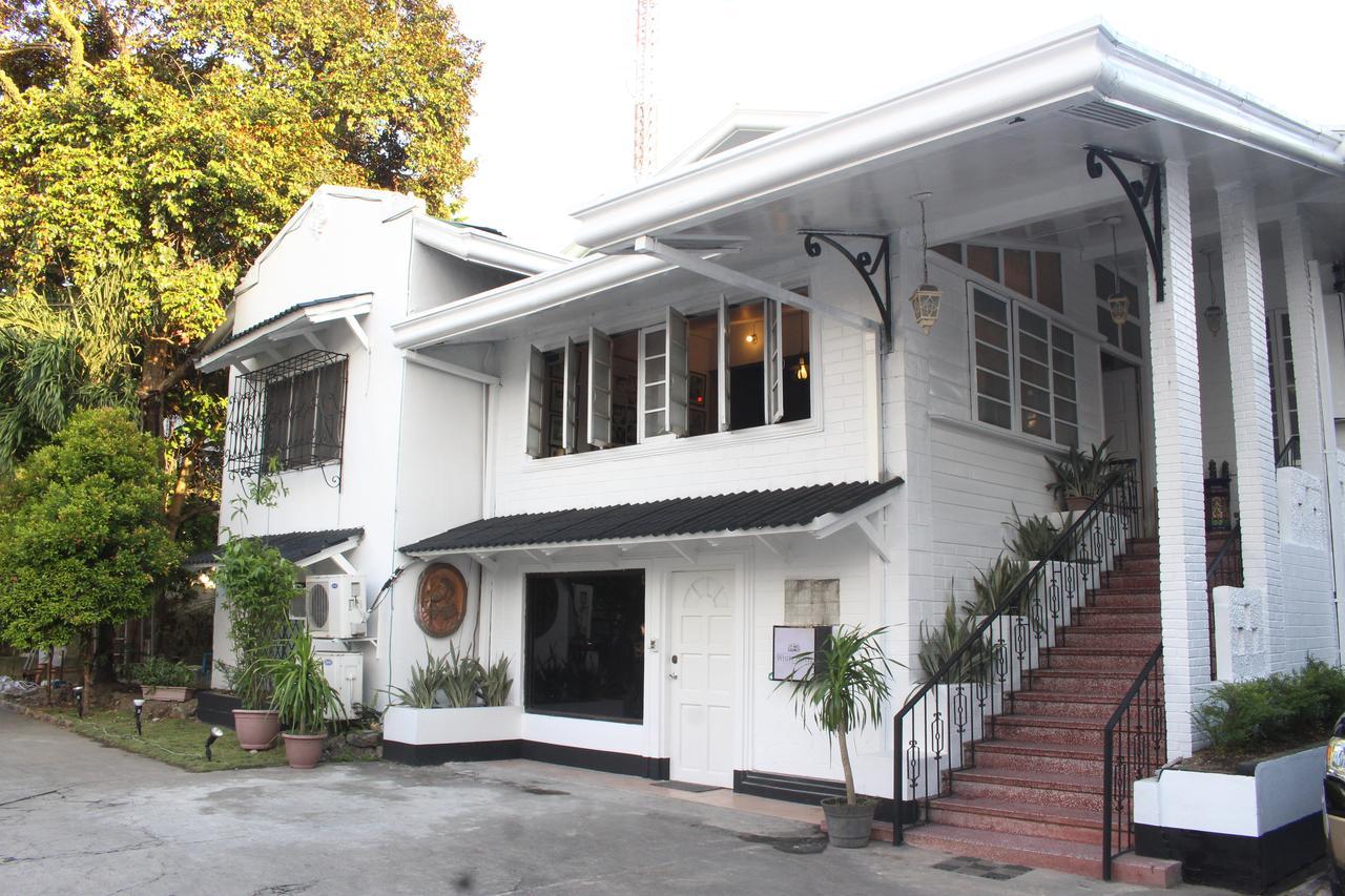 The White Bed And Breakfast Bacolod Bagian luar foto