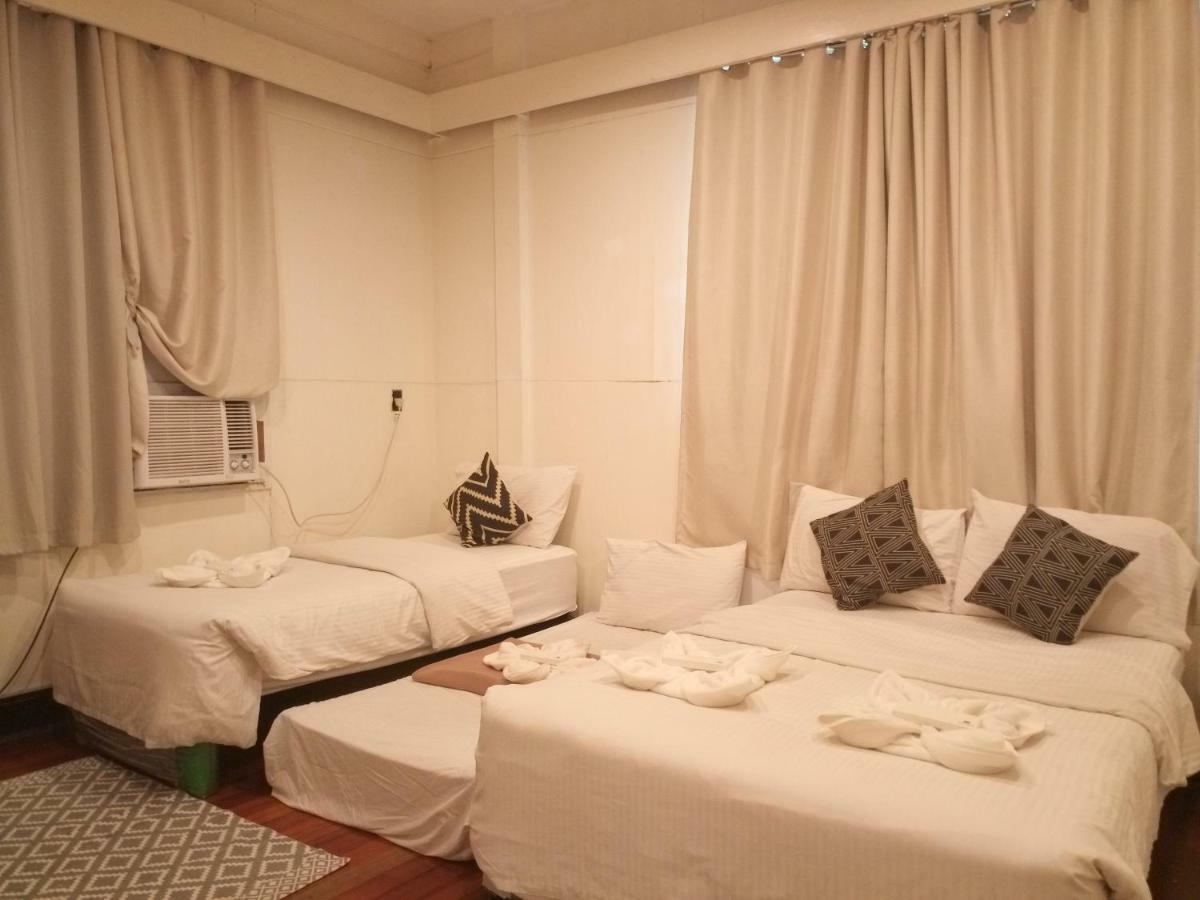 The White Bed And Breakfast Bacolod Bagian luar foto